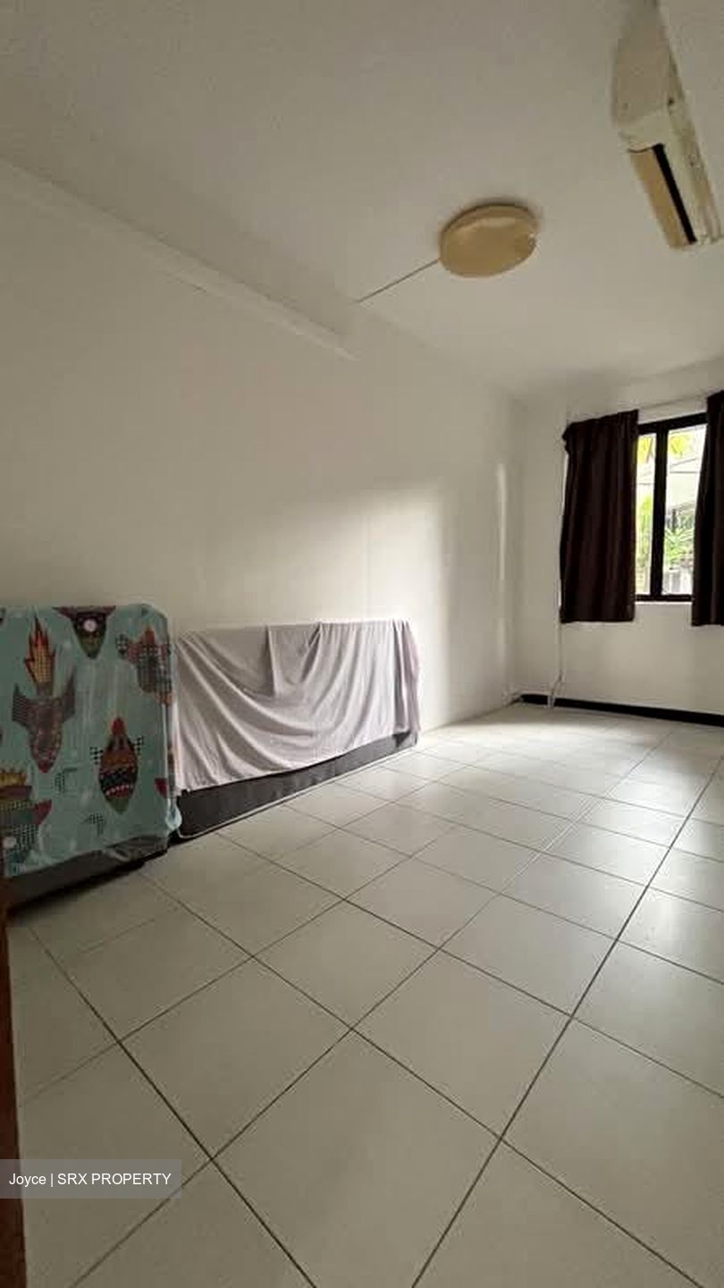 Cascadale (D16), Condominium #580419331